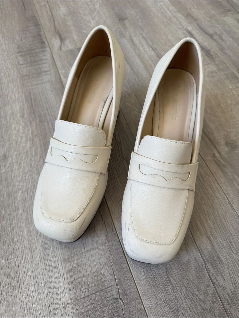 Urban Outfitters Cream Platform Penny Loafers Heels Preppy Academia 70s Size 9